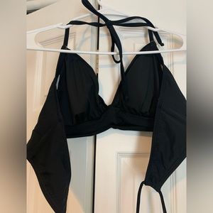 Black bikini top from Venus